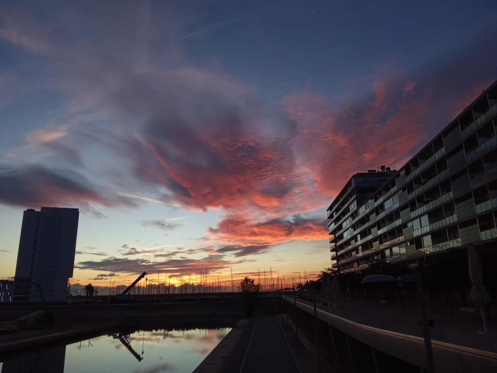 Ap4Us B1 - Apartment For Us - Sightseeing & Beach Near To Barcelona Badalona Buitenkant foto