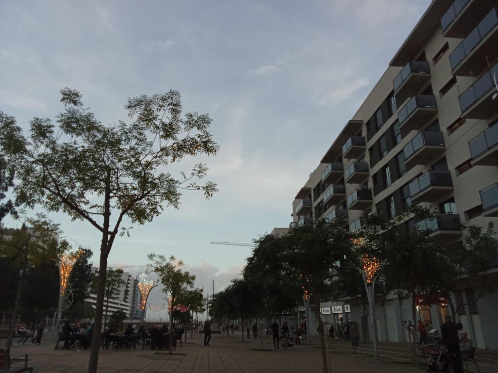 Ap4Us B1 - Apartment For Us - Sightseeing & Beach Near To Barcelona Badalona Buitenkant foto