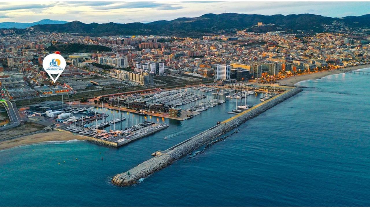 Ap4Us B1 - Apartment For Us - Sightseeing & Beach Near To Barcelona Badalona Buitenkant foto